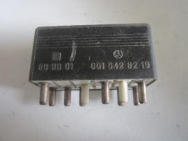 Mercedes Benz W140 R129 300SD 500SL Lamp Auxiliary Cooling Fan Relay  0015428219
